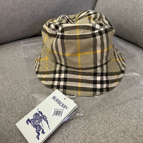 NEW Burberry Archive Classic Neutral Check Print Cotton Bucket Hat in Hunter - Picture 2 of 12